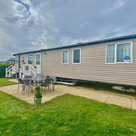 Caravan Church Farm Holiday Village Pagham Bagian luar foto