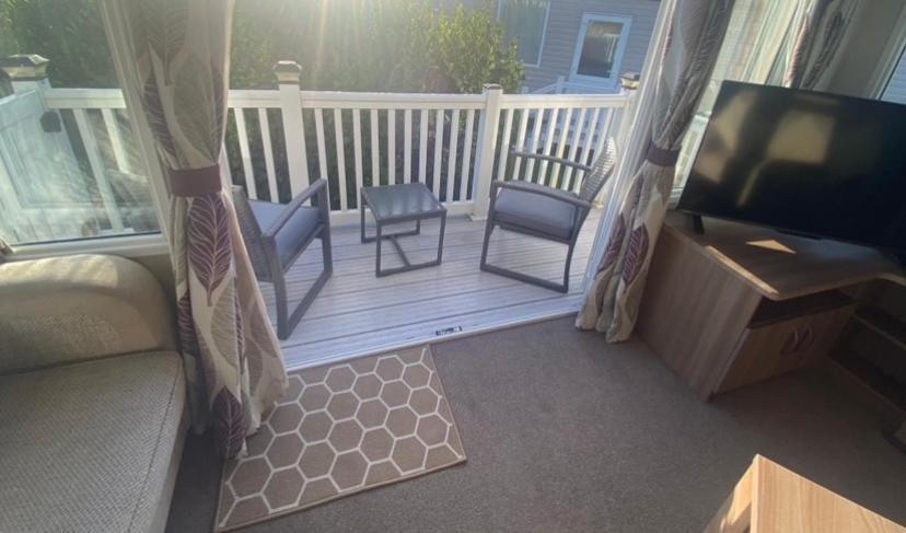 Caravan Church Farm Holiday Village Pagham Bagian luar foto